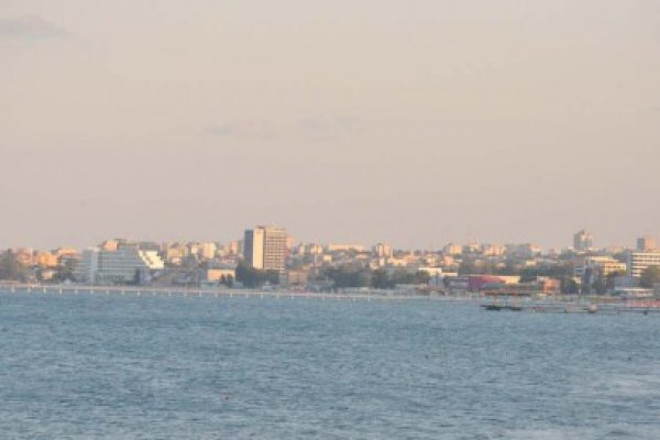Statistici sumbre în turism: iulie 2013, mai slab decât iulie 2012